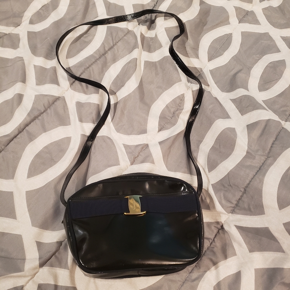 Salvatore Ferragamo Ferragamo Black Patent Leather Vara Crossbody Bag